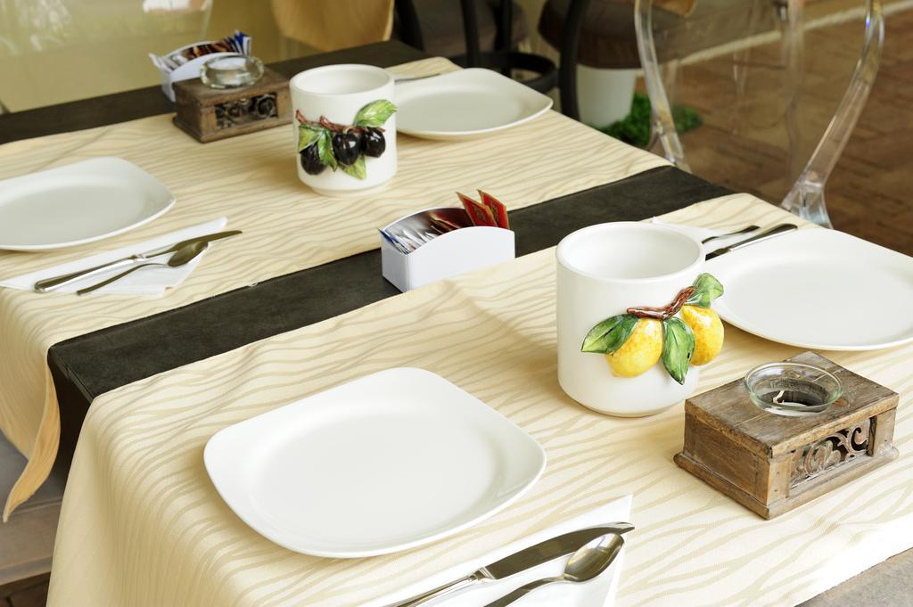 Eco Hotel Bonapace Torbole Sul Garda Εξωτερικό φωτογραφία