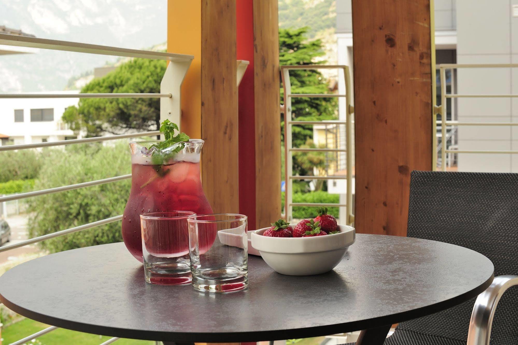 Eco Hotel Bonapace Torbole Sul Garda Εξωτερικό φωτογραφία
