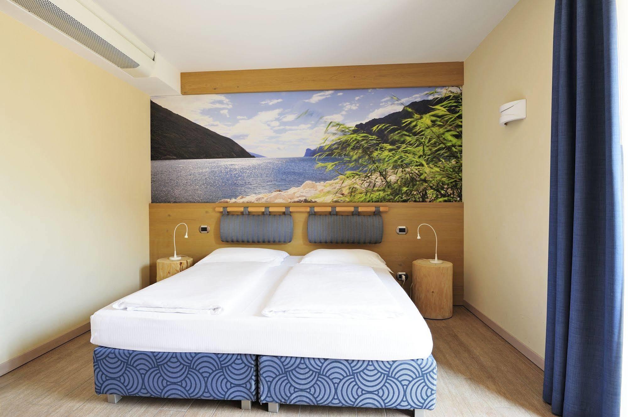 Eco Hotel Bonapace Torbole Sul Garda Εξωτερικό φωτογραφία